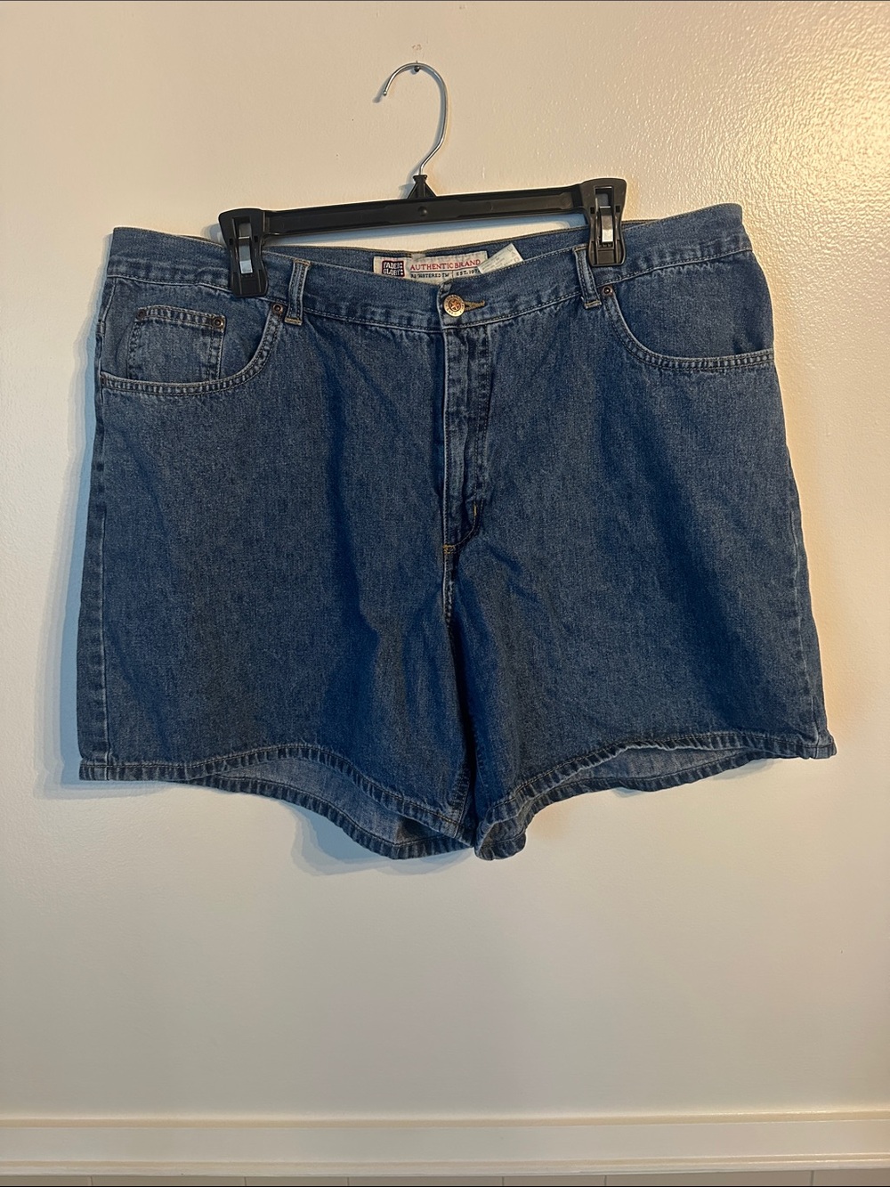 Faded Glory Classic Dark Blue Denim Shorts - Size 20W
